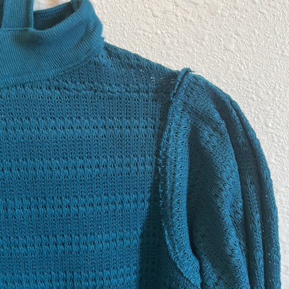 Free people top pullover sweater. - Picture 2 of 10
